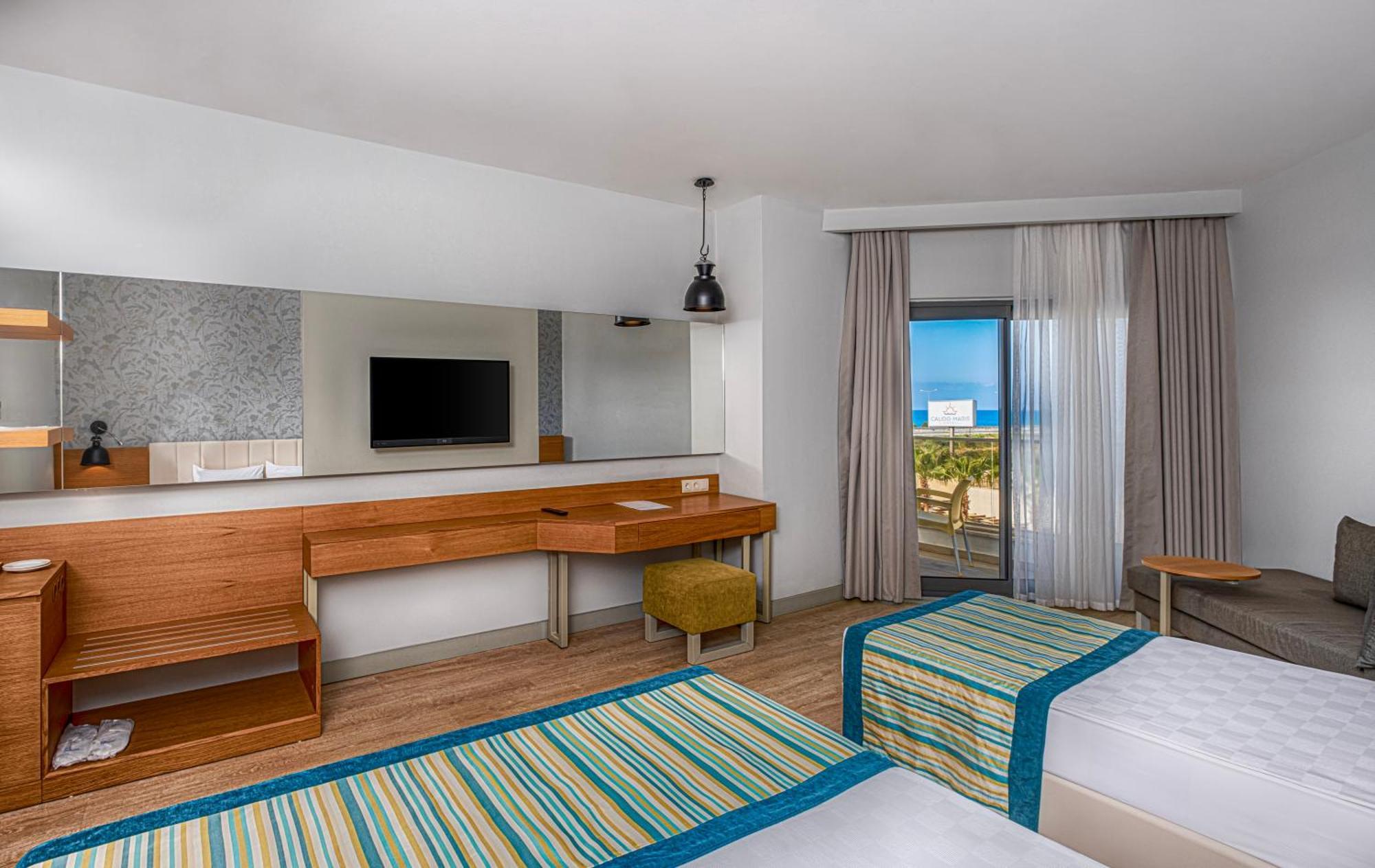 Calido Maris Hotel Ultra All Inclusive Kızılot Extérieur photo