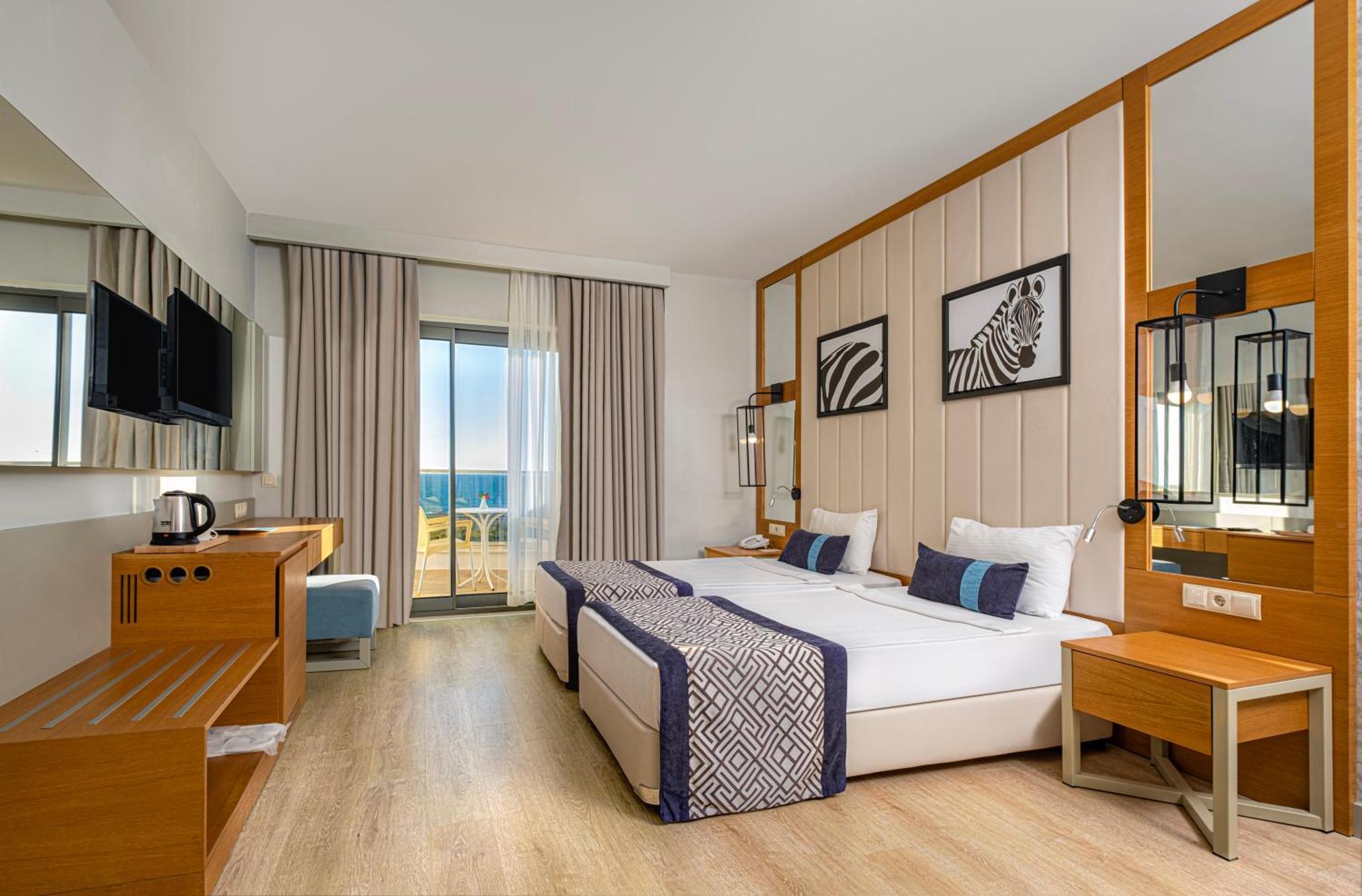 Calido Maris Hotel Ultra All Inclusive Kızılot Extérieur photo